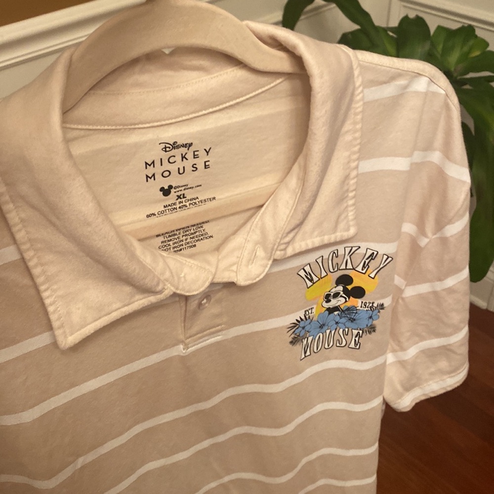 Walt Disney Mickey Mouse EUC Mens Cream White Stripe Polo Shirt - Sz XL